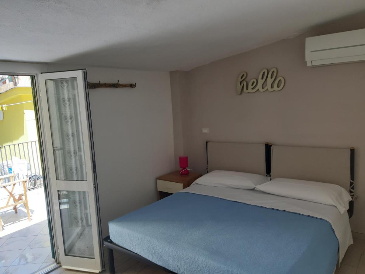 Mare Dentro Hotel Riomaggiore Exterior foto
